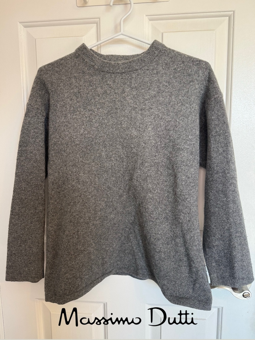 Massimo Dutti Classic Crewneck Gray Women's Sweater- sz small- wool & yak blend